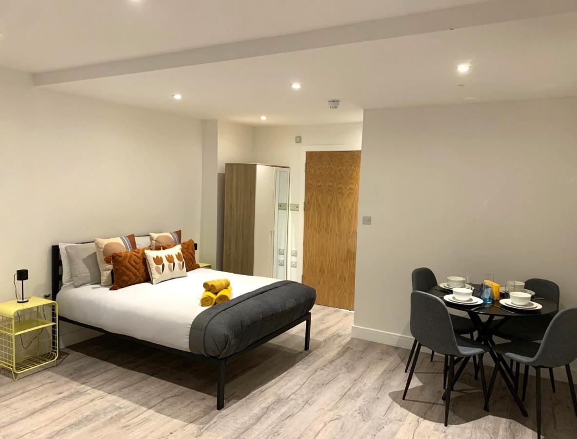 Modern Studio Flat Near Highbury & Islington Station 伦敦 外观 照片