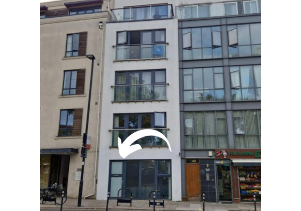 Modern Studio Flat Near Highbury & Islington Station 伦敦 外观 照片
