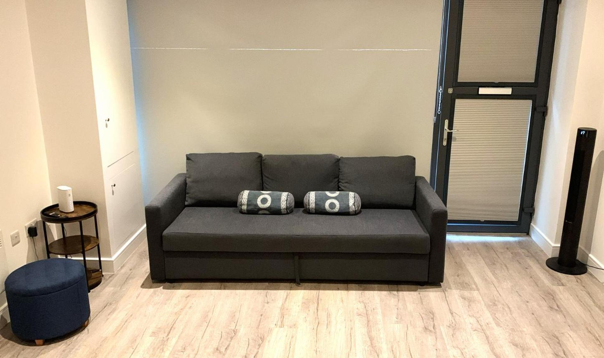 Modern Studio Flat Near Highbury & Islington Station 伦敦 外观 照片