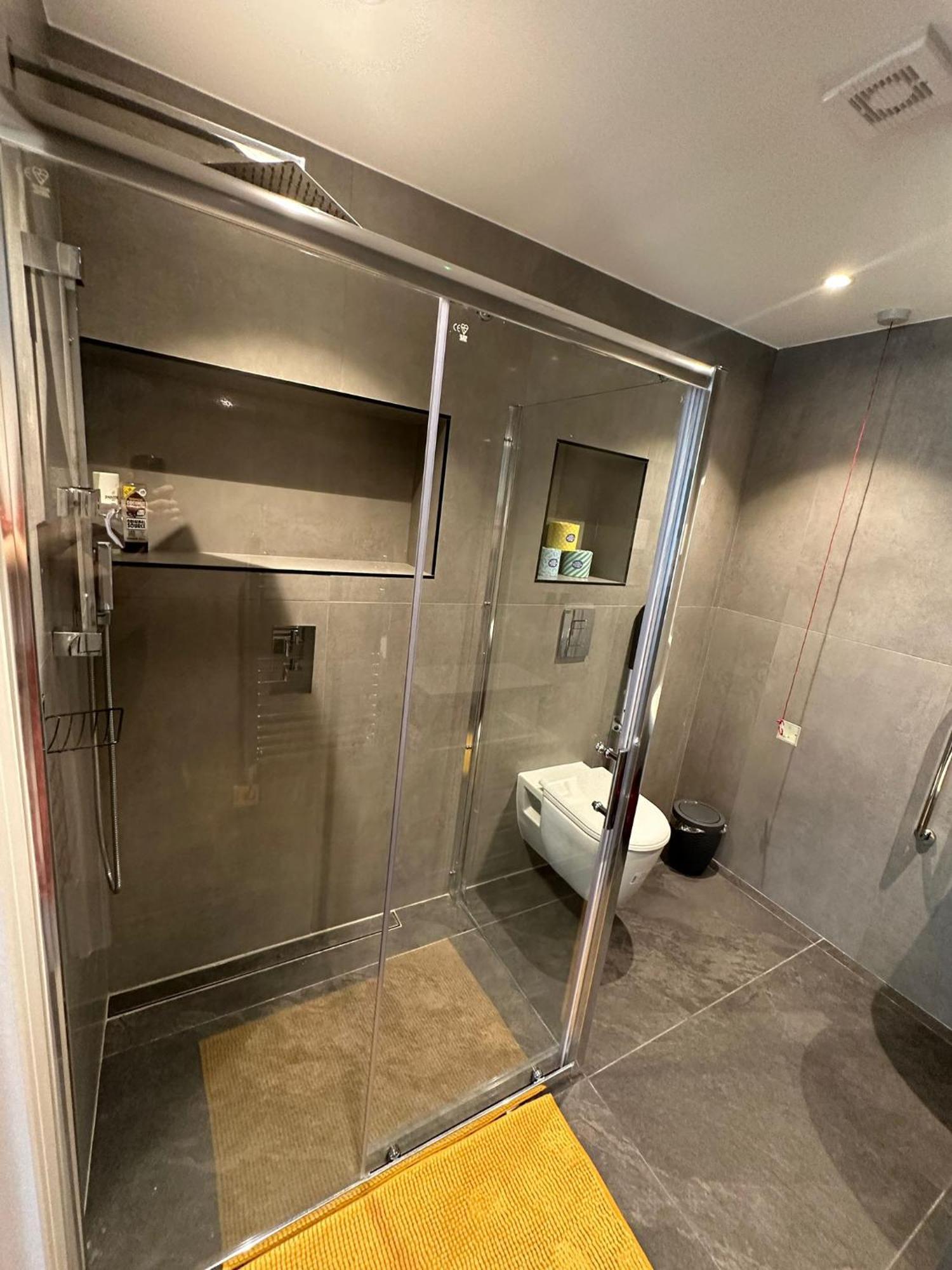 Modern Studio Flat Near Highbury & Islington Station 伦敦 外观 照片